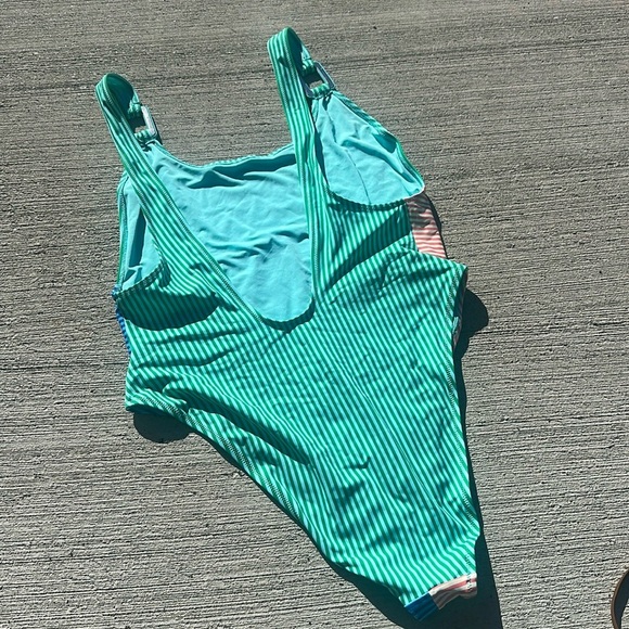 Aerie one piece swimsuit NWT - Picture 5 of 7